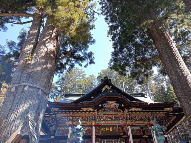 三峰神社